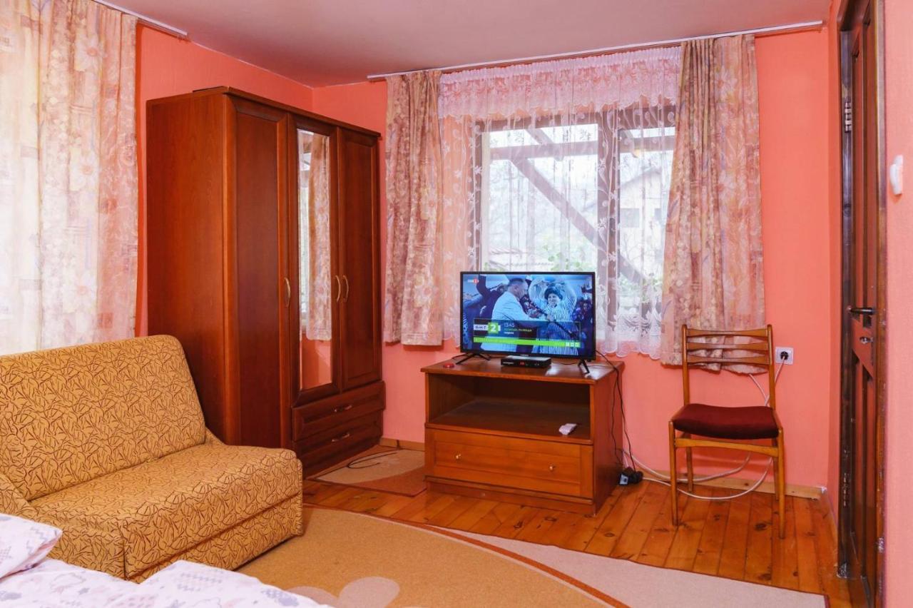 Фън Шуй Къща За Гости 88 Dobrinishte Dış mekan fotoğraf